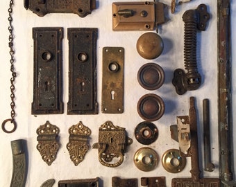 Lot of vintage door hardware from a home built in 1890 – Victorian