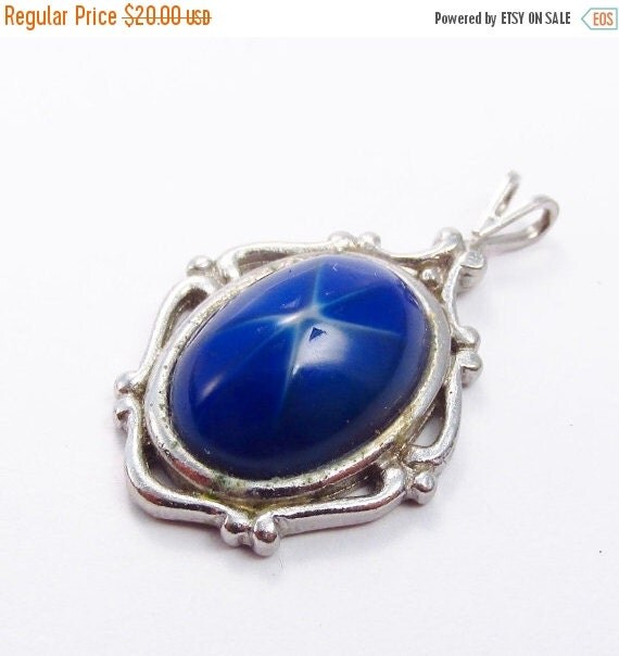 Sale 30 percent off Vintage cobalt blue imitation star sapphire