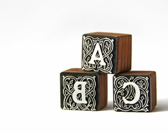 ABC Stempel und Siegel · Quadratisches Muster