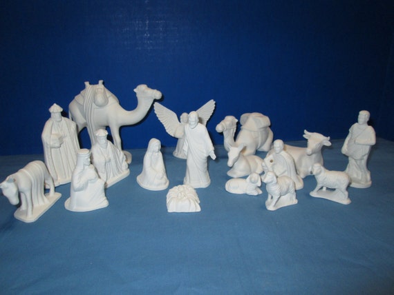 Ceramic Small Duncan NATIVITY SET 17 Pieces Ready To Paint