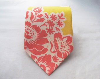 Men's Necktie - - Yellow & Coral Peony