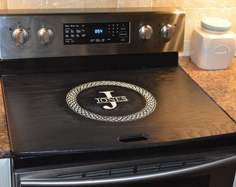 Celtic Stove Top Cover Black/white - Range Topper Engraved