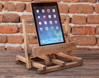 Wooden iPad Stand, iPad Docking Station, Wood iPad Holder, Men Gift, iPad Ständer, iPad Station, Charging Station, Woodworking, Woodcraft