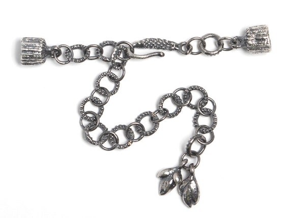 Hook and eye clasp S3160 with adjustable chain length. Silver