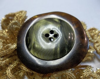 3.00 OFF!!! Vintage Coat Button Ring, Upcycled Button Fashion Ring Green and Brown, S