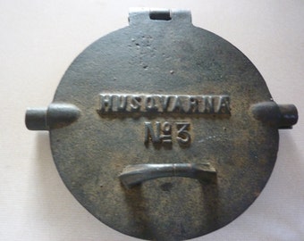 Vintage Husqvarna Cast Iron Waffle/Crepe/Cookie Maker<>No.3