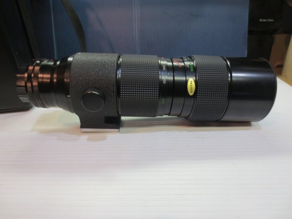 Vivitar 600mm Camera Lens Telephoto Zoom Lens 12 1/4 Inches