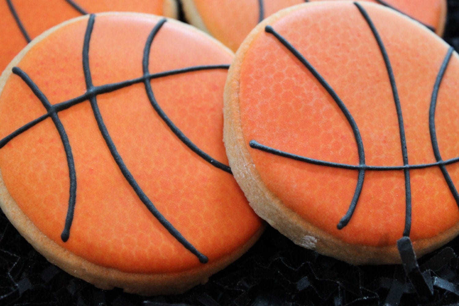 basketball-cookies-basketball-favors-custom-cookies