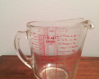 Vintage Pyrex Measuring Cup 1 Quart 4 Cups 32oz.