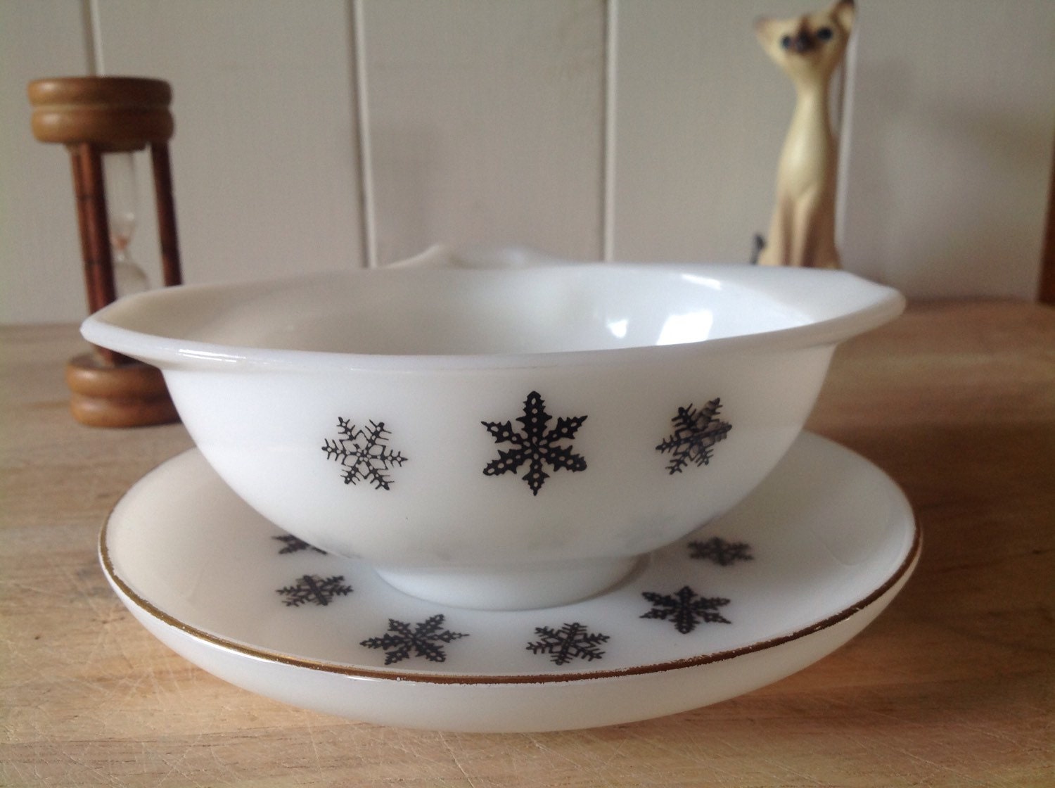 Reserved Vintage Pyrex Gaiety Sauce Boat with saucer in White