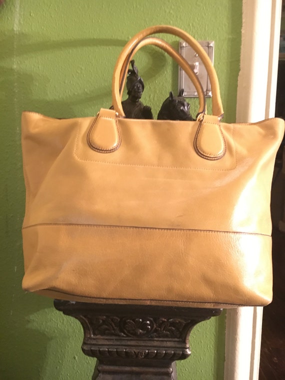 Vintage Banana Republic Leather Handbag