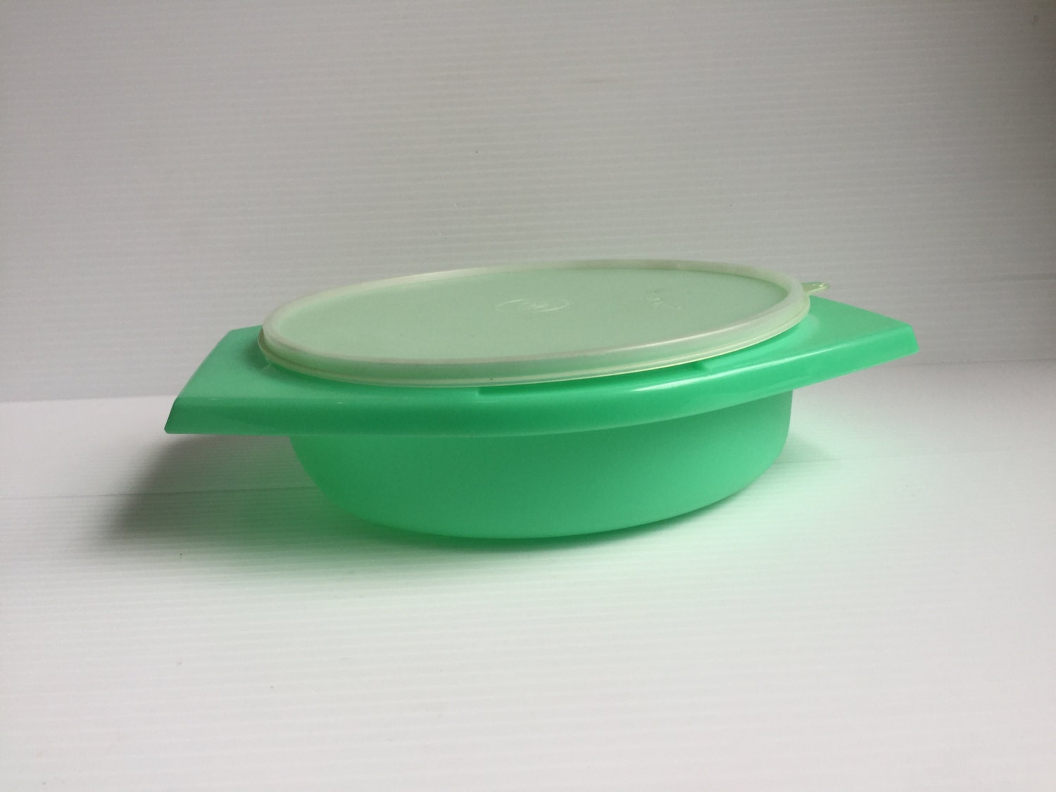 TUPPERWARE BOWLS with HANDLE & LidGreen tupperwareVintage