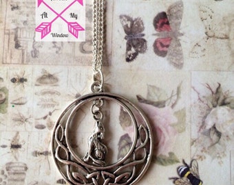 Celtic knot and wolf pendant, Celtic Knot pendant, Celtic knotwork circle and wolf, Howling wolf pendant, Howling Wolf necklace,