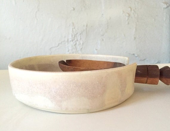 White and pink modern ceramic spoonrest