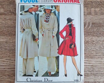 Vintage 1970s, Vogue Paris Original, Christian Dior, sewing pattern 1095. Size 10. Uncut