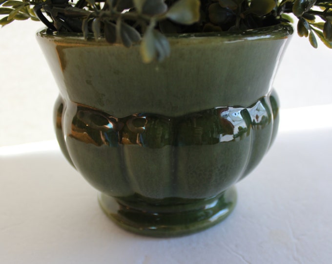 Vintage Haeger Round Green Planter, Pot, Succulent Planter, Indoor Planter