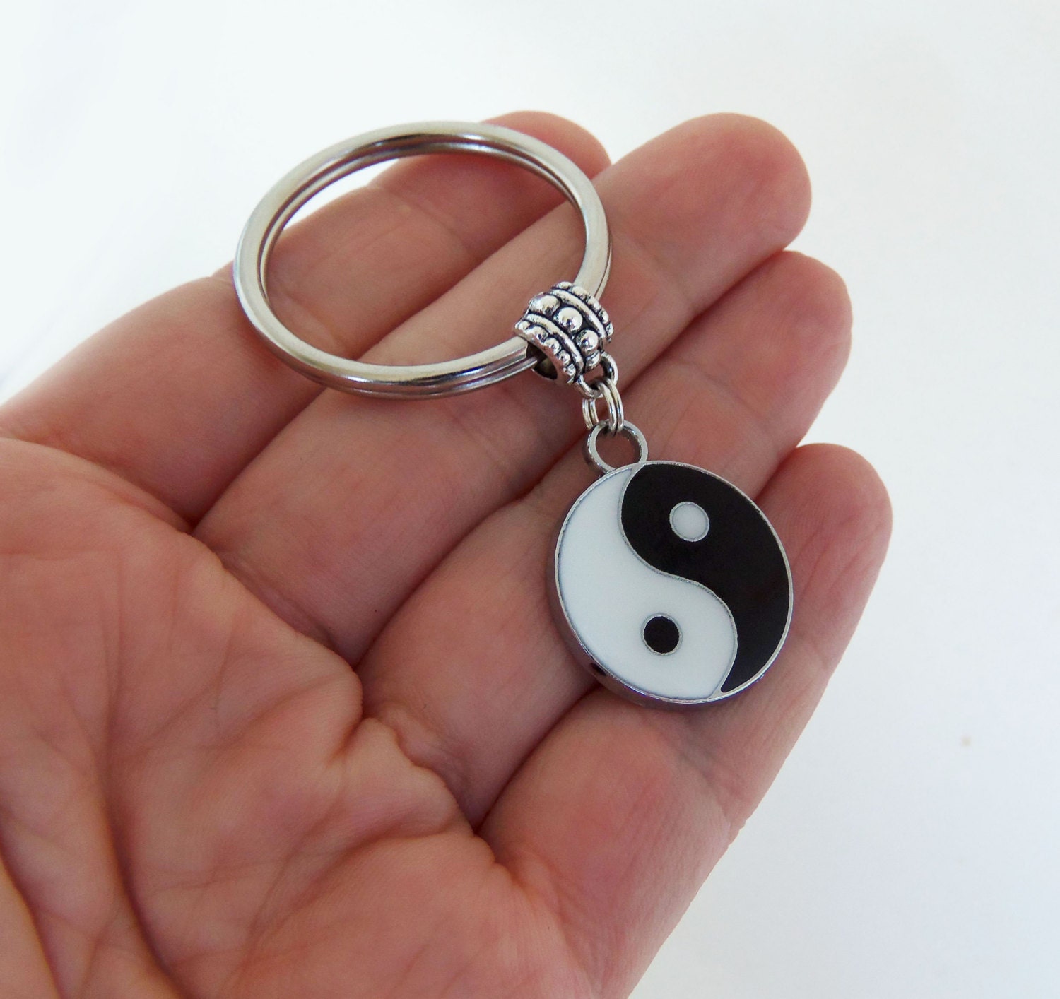 Yin Yang keychain 90s grunge accessories 90's nostalgia