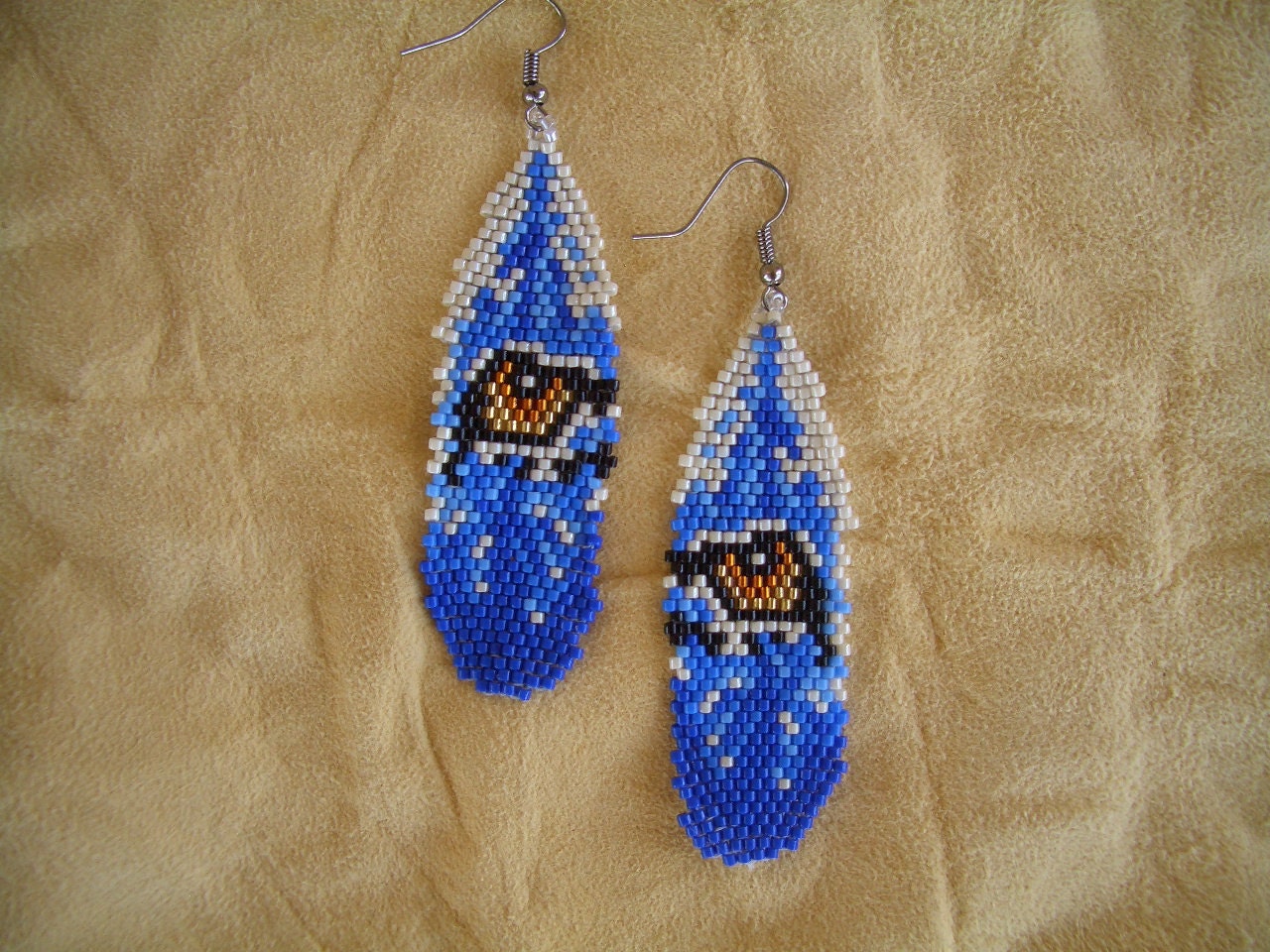 Wolf Eye Beaded Earrings. Authentic Native American Hand Made.