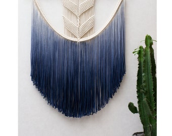 Large Macrame Wall Hanging / Modern Macrame / Dip Dye / Ombre / Wall Art / Boho Wall Hanging / Wall Tapestry / Macrame Tapestry
