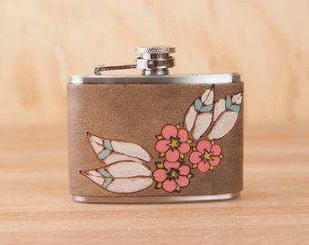 Flask - Leather Flask with Flowers and Feathers - Dakota pattern in pink and antique black - 4oz Hip Flask