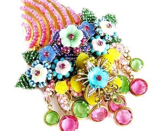 Stanley Hagler Ian St Gielar THE Easter Egg Brooch, Over 4 Inches Tall