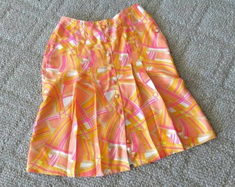 Sale Super cute little vintage 60's Mod OP Art print pleated skirt -- Pucci like -- Size S-M
