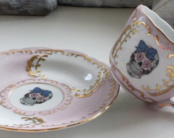 Pink & Gold Sugarskull Sugar Skull Tea Cup, Day of the Dead, Dios de la Muerte Tea, Skeleton Teacup, Goth Tea, Halloween Tea Cup