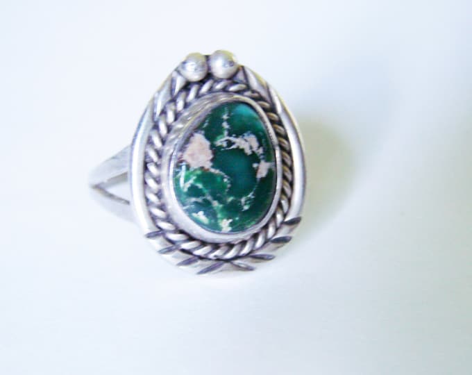 Southwestern Artisan Signed FB Sterling Turquoise Ring / Size 7 / Vintage / Jewelry / Jewellery