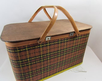 Vintage Redman Picnic Basket Picnic Hamper