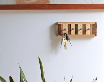 4 Hook Key Rack / Jewelry Rack Reclaimed Wood - Chonko Style