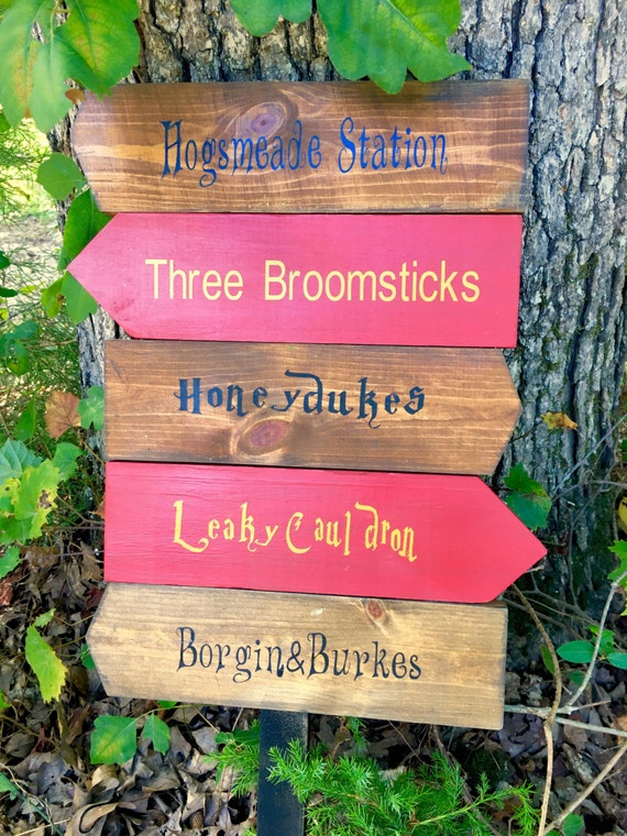 Harry Potter Arrow Sign Harry Potter Locations Towns