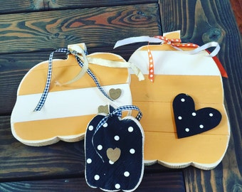 Set of 3 pumpkins