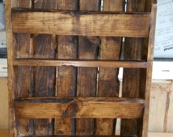Newspaper/Magazine Rack