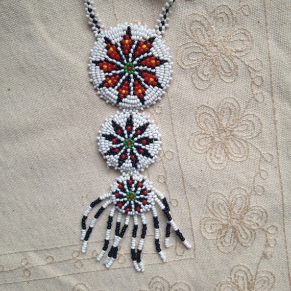 Items similar to Native American Necklaces Beaded, native american ...