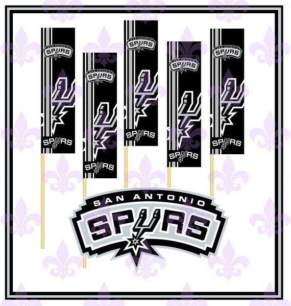 SAN ANTONIO SPURS Basketballl Cupcake by MardiGrasToppers