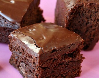 Chocolate Fudge Brownies, Homemade Brownies, Holiday Gifts, Holiday Desserts, Thanksgiving Brownies, Christmas Brownies, Chocolate Chips