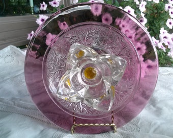Glass plate flower, garden art, sun catcher, yard art