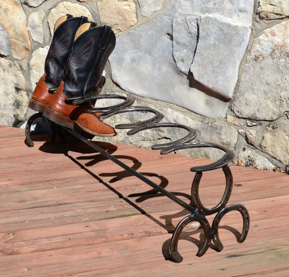Horseshoe Boot Rack