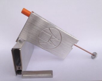 Aluminum Dugout with built in poker