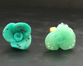 Cute flower earrings blue and turquois