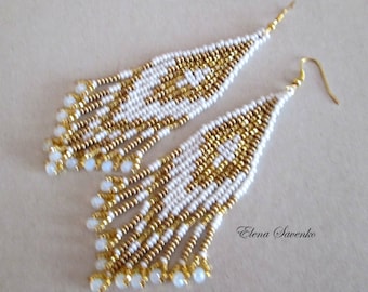Bead Earrings Native American Style Beadwork Seed Bead Earrings.Серьги из бисера.Белые.