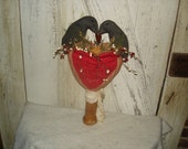 Love Lives Here Heart Pocket Make Do with Crows, Valentines Day, Mother's Day, Housewarming Gift, Ofg, Faap, Hafair, Dub