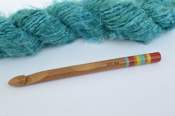hook n crochet uk Crochet Hook Bamboo N Crochet Painted Hand  Size  Hook