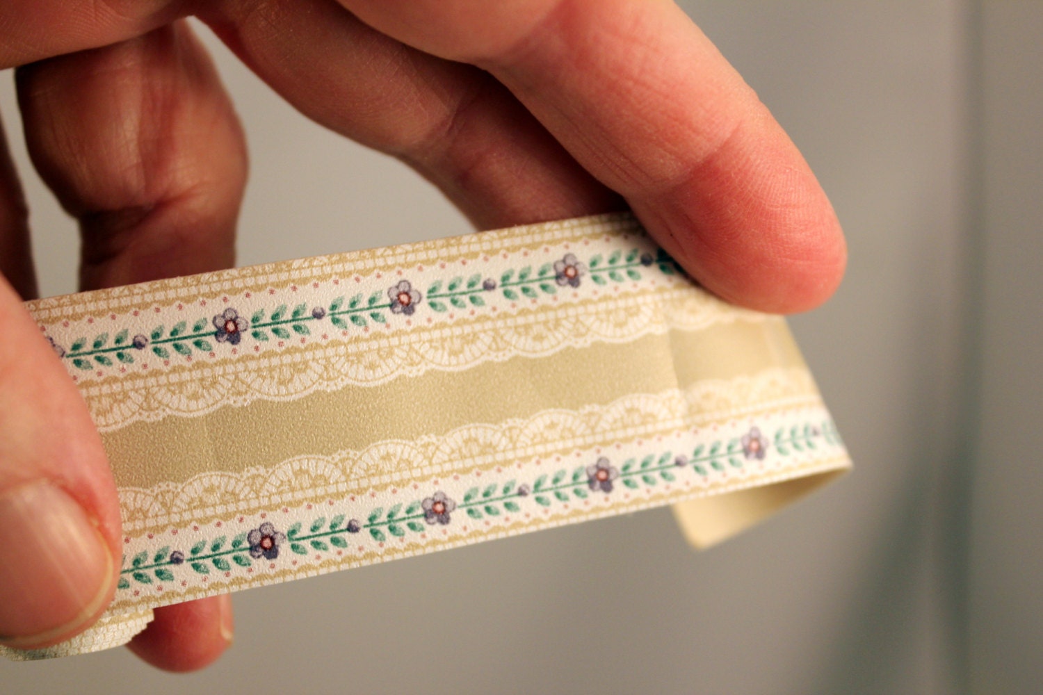 Dollhouse Wallpaper Border 3 rolls Prepasted Mini Graphics