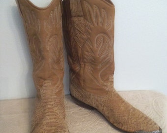 Vintage Tan Leather ZODIAC International Western boots ~ Woman's 7 1/2