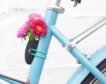 Bike Planter in Black: A Flower Vase for Your Bike