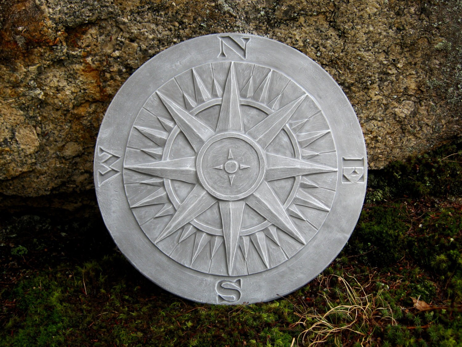 Compass Statue Garden Decor Concrete Garden Plaque Cement