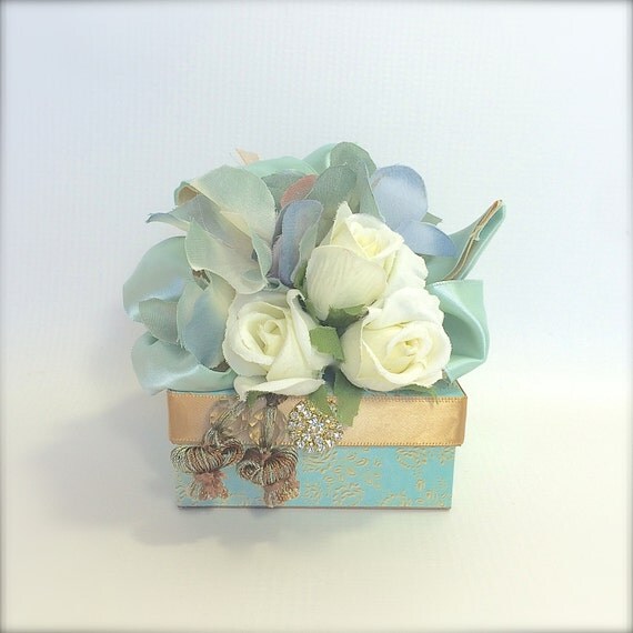 Gift Box Vintage Blue Gift Card Holder by WrapsodyandInk on Etsy
