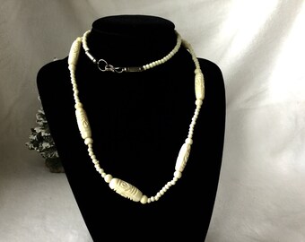 Necklace, Carved Bone Necklace, Vintage Carved Bone Necklace, Ivory Colored Necklace