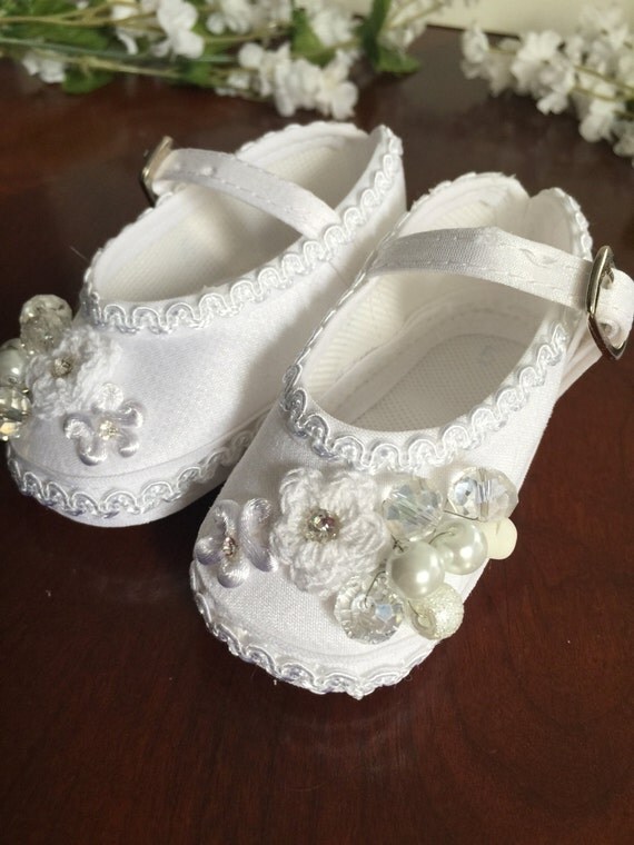 Baptism shoes Size 5 baby girl baptism shoes white shoes
